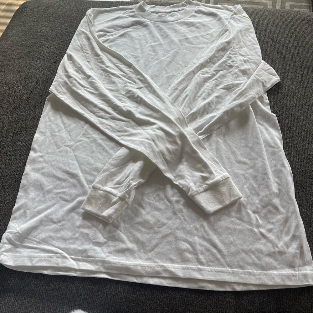 Nike long sleeve tee Medium